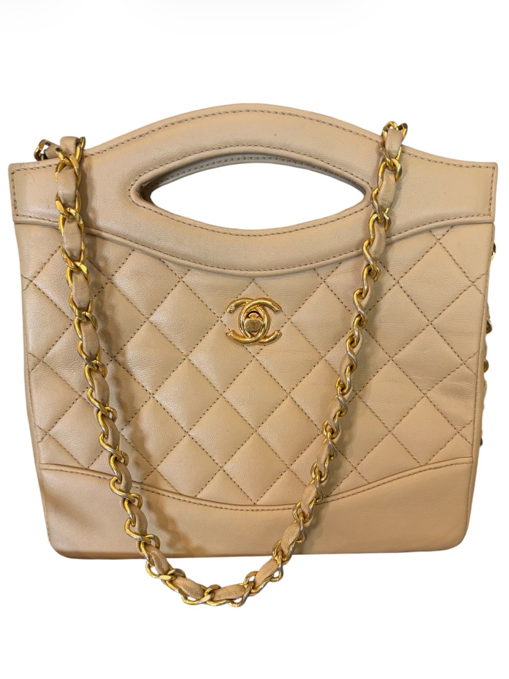 CHANEL CC 31  BAG LAMBSKIN LEATHER GHW